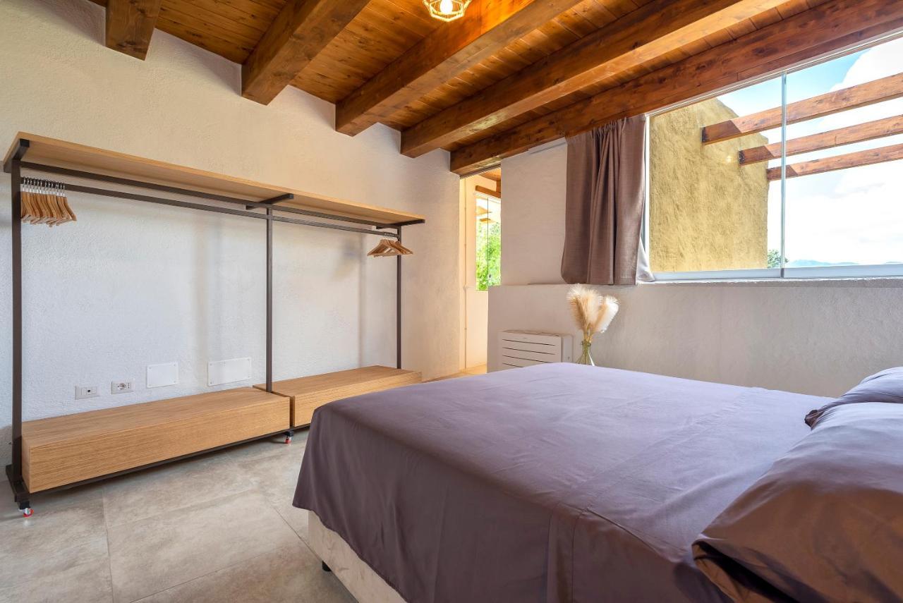 Villa Tre Nibbari San Pantaleo Luaran gambar